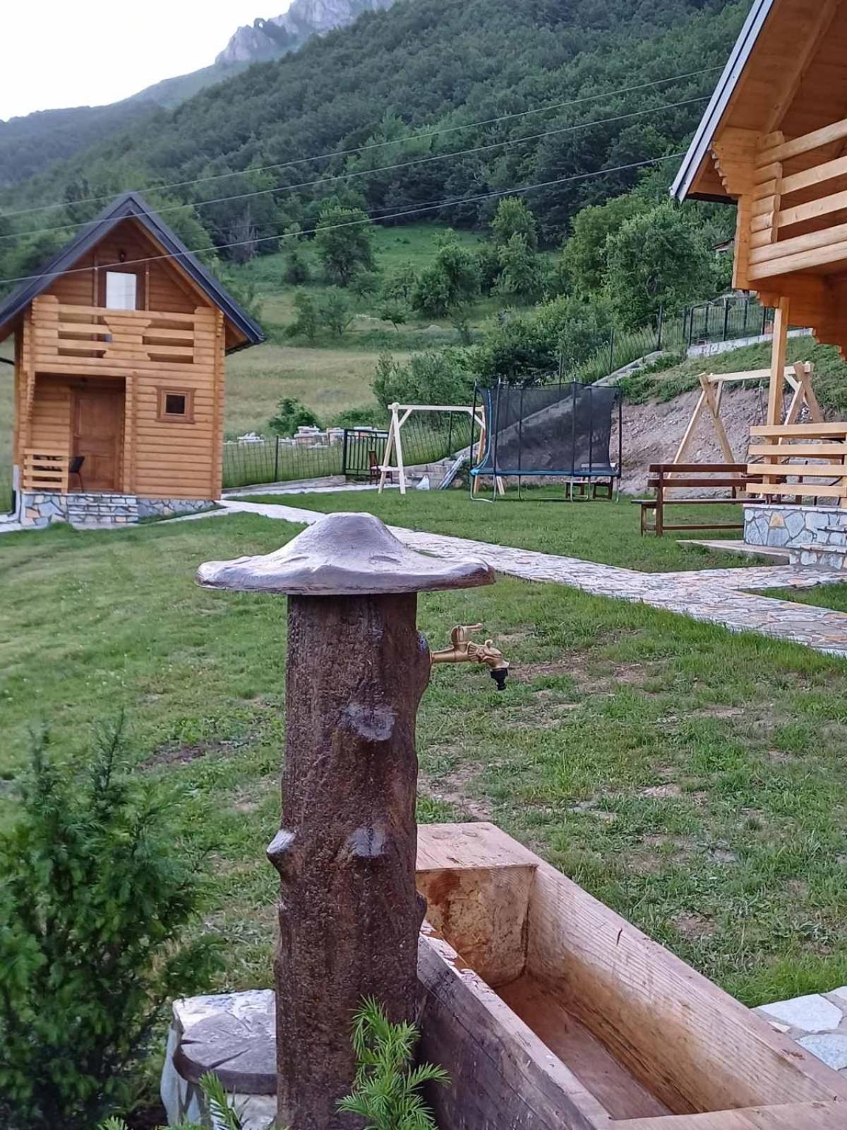 Soulrest Ekoresort - Mehov Konak Gusinje Exterior photo